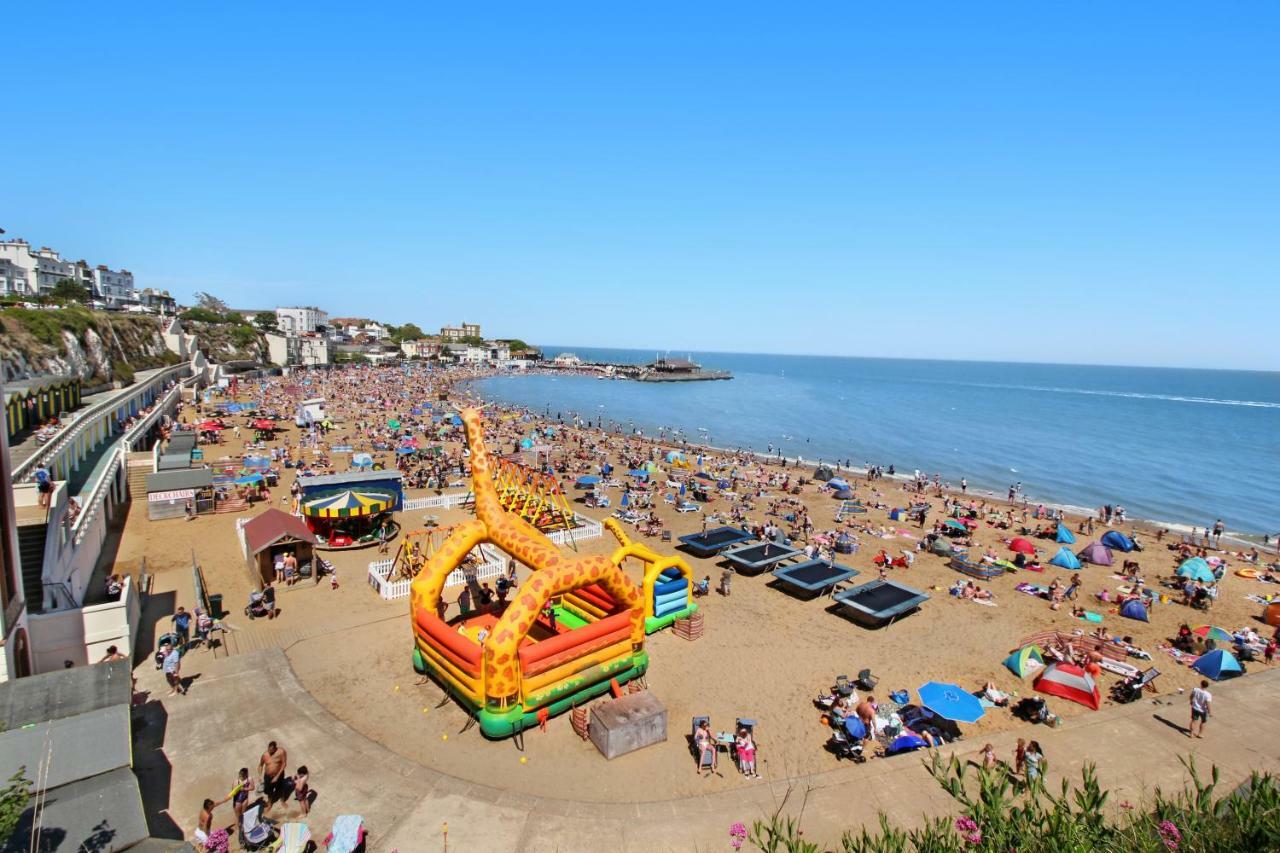 Ocean Outlook - Broadstairs Best! Екстериор снимка